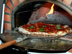 Quelles sont les meilleures recettes de pizza en utilisant un four à pizza ?